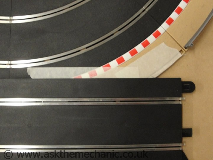 scalextric-borders-cutting