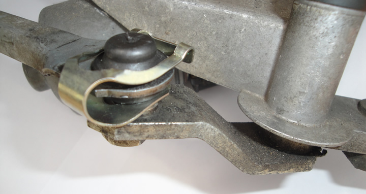 Mondeo-wiper-link-repair
