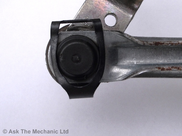 Wiper_Linkage_Repair_Clip_1