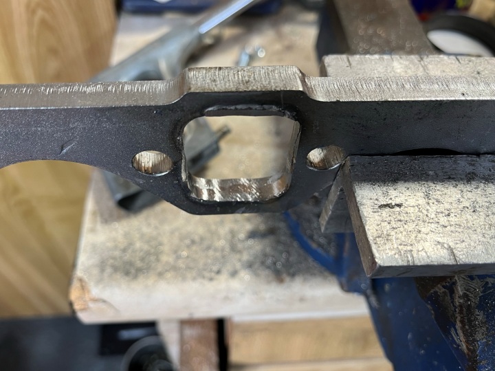 Capri V8 Manifold