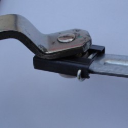 Nissan wiper linkage repair channel